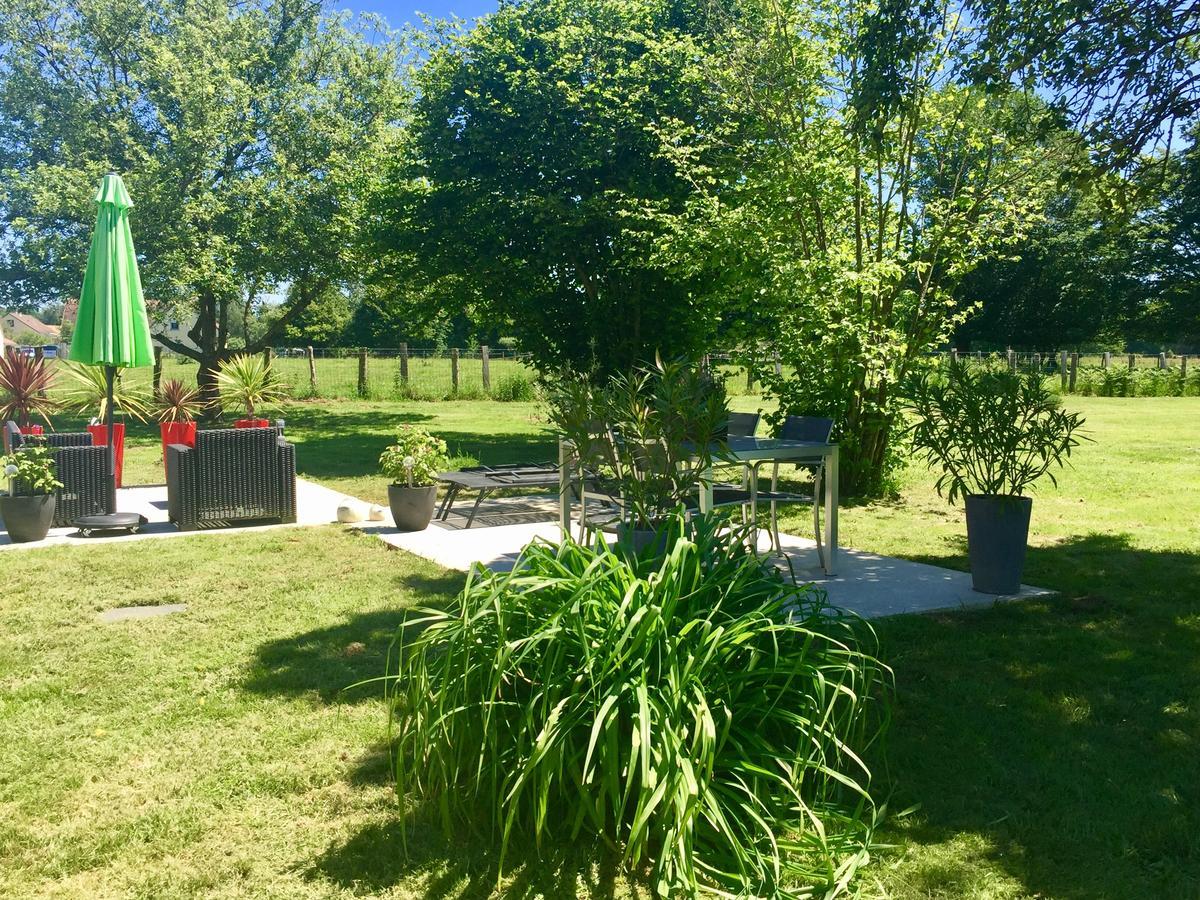 La Catiniere Bed and Breakfast Arnage Exterior foto